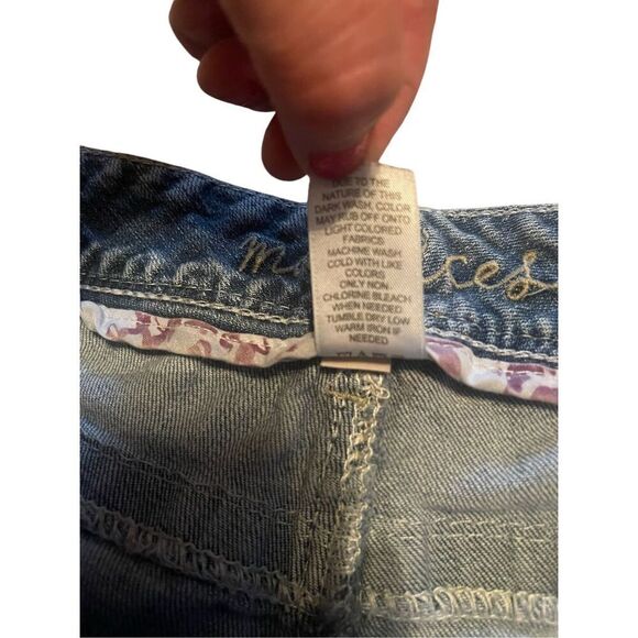 Maurices Womens Blue Denim Five Pocket Boot Cut Jeans Size 17/18 Long - Picture 8 of 16